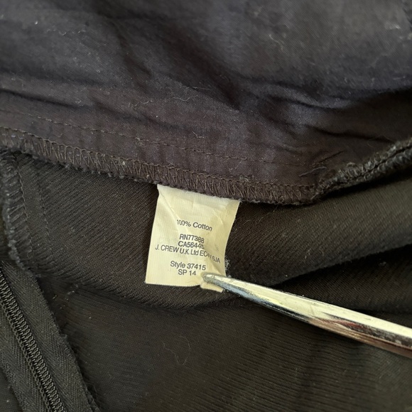 J. Crew Factory Classic Work Black Pencil Skirt - Size 6 - Picture 7 of 13